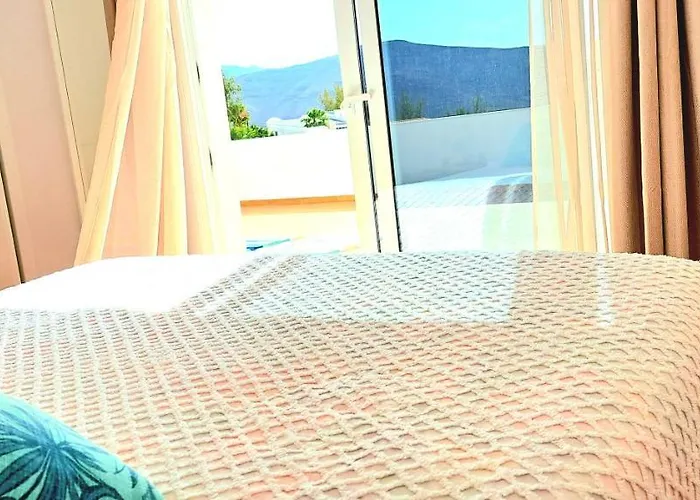 Calma Climatized Pool Private Jacuzzi In Tarajalejo Tuineje